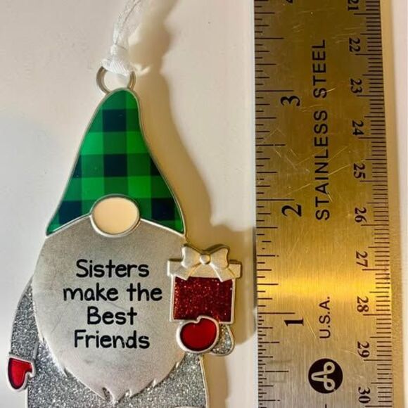 Gnome Sisters Make the Best Friends Christmas Ornament - Picture 3 of 4